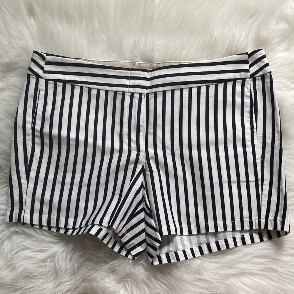 NWT J. Crew Black and White Shorts 8